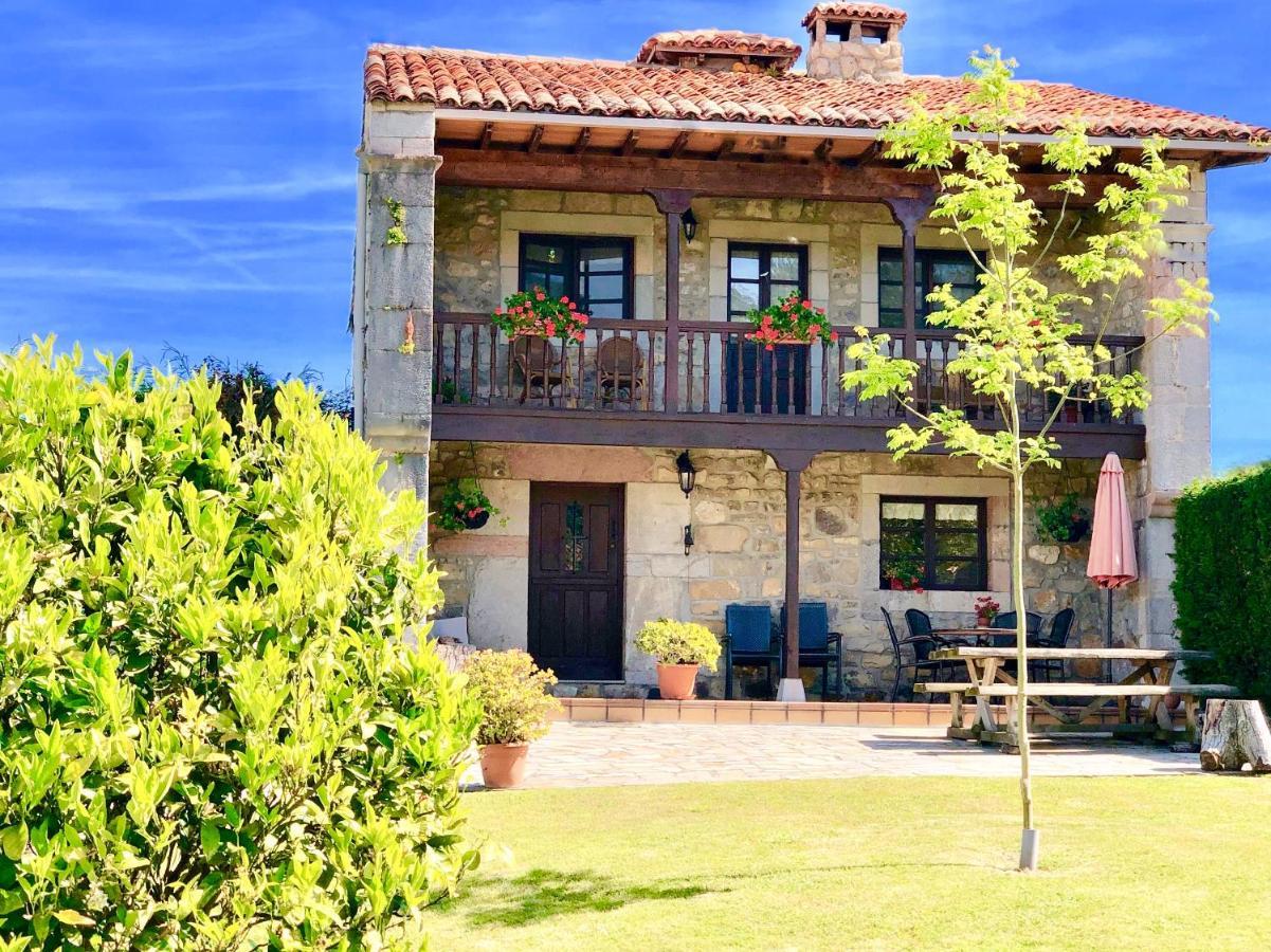 El Pedroso De Llanes Villahormes Exterior foto