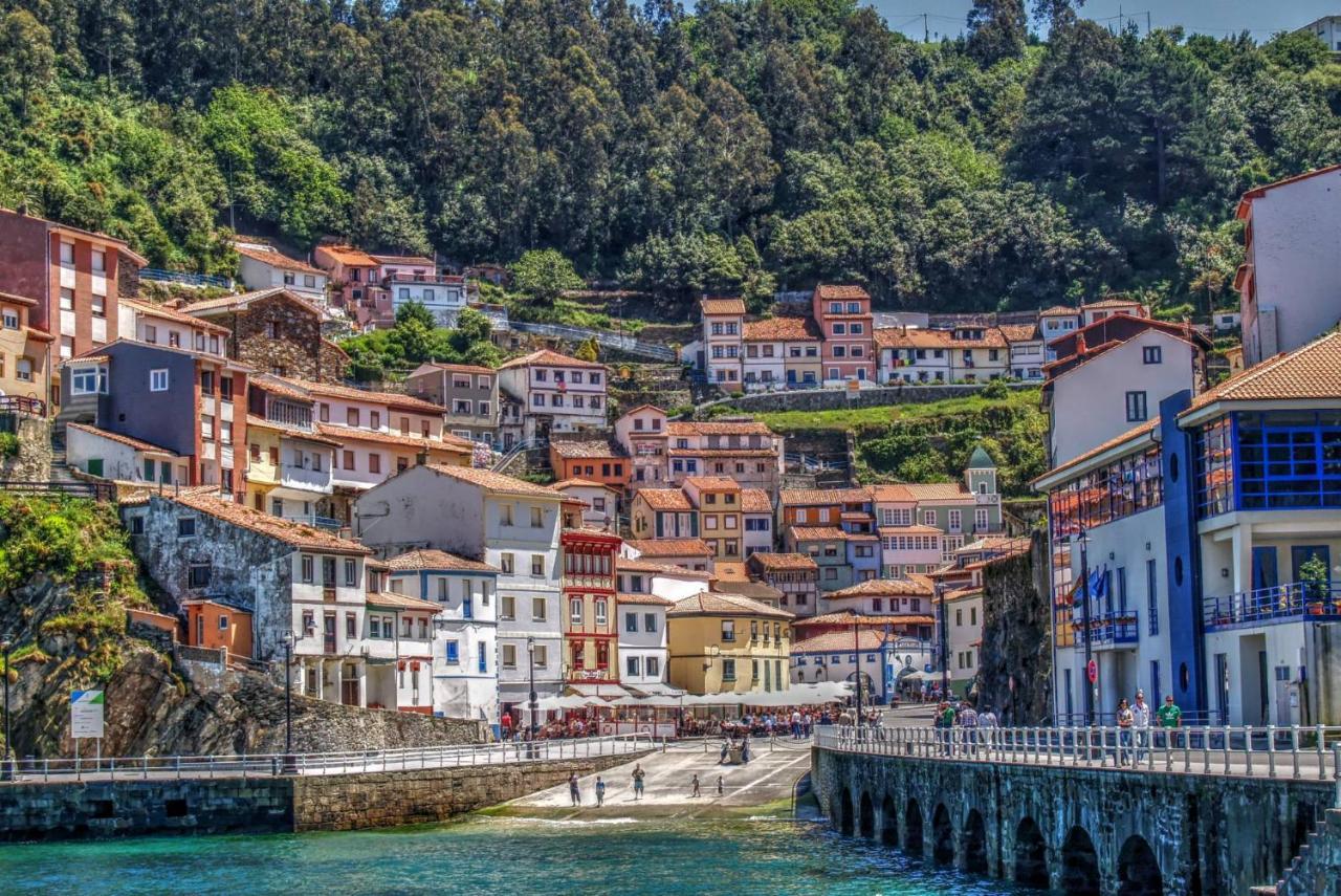 El Pedroso De Llanes Villahormes Exterior foto
