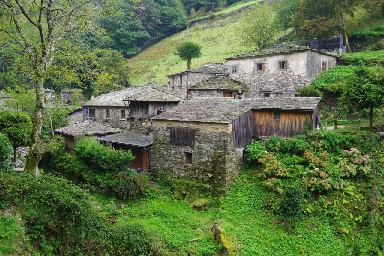 El Pedroso De Llanes Villahormes Exterior foto