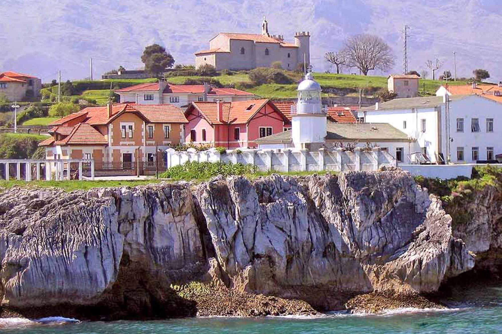 El Pedroso De Llanes Villahormes Exterior foto
